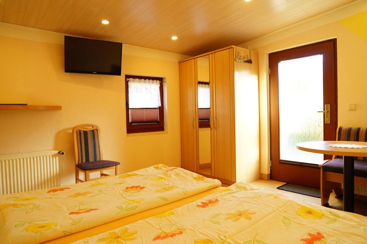 Pension Nr. 13 - B&B بيرنا المظهر الخارجي الصورة