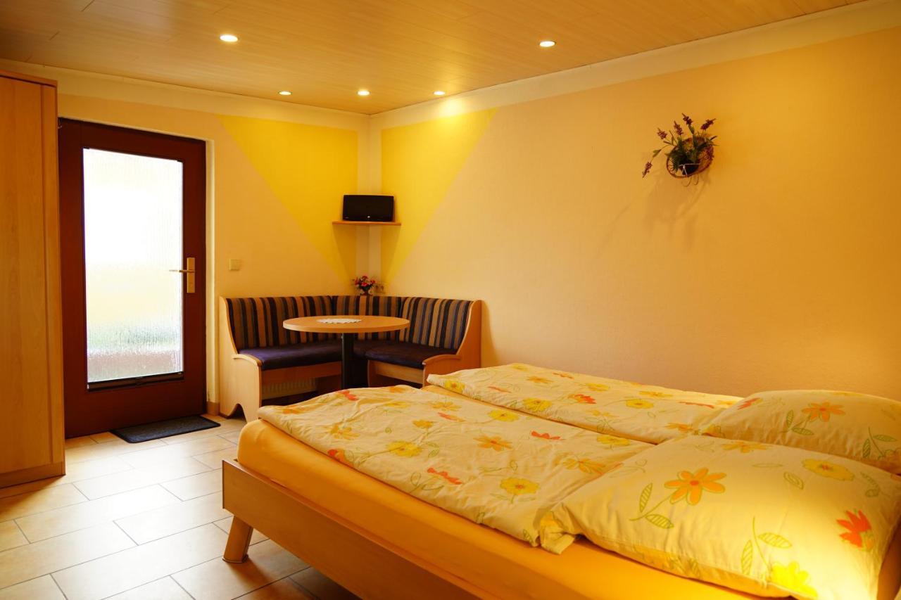 Pension Nr. 13 - B&B بيرنا المظهر الخارجي الصورة
